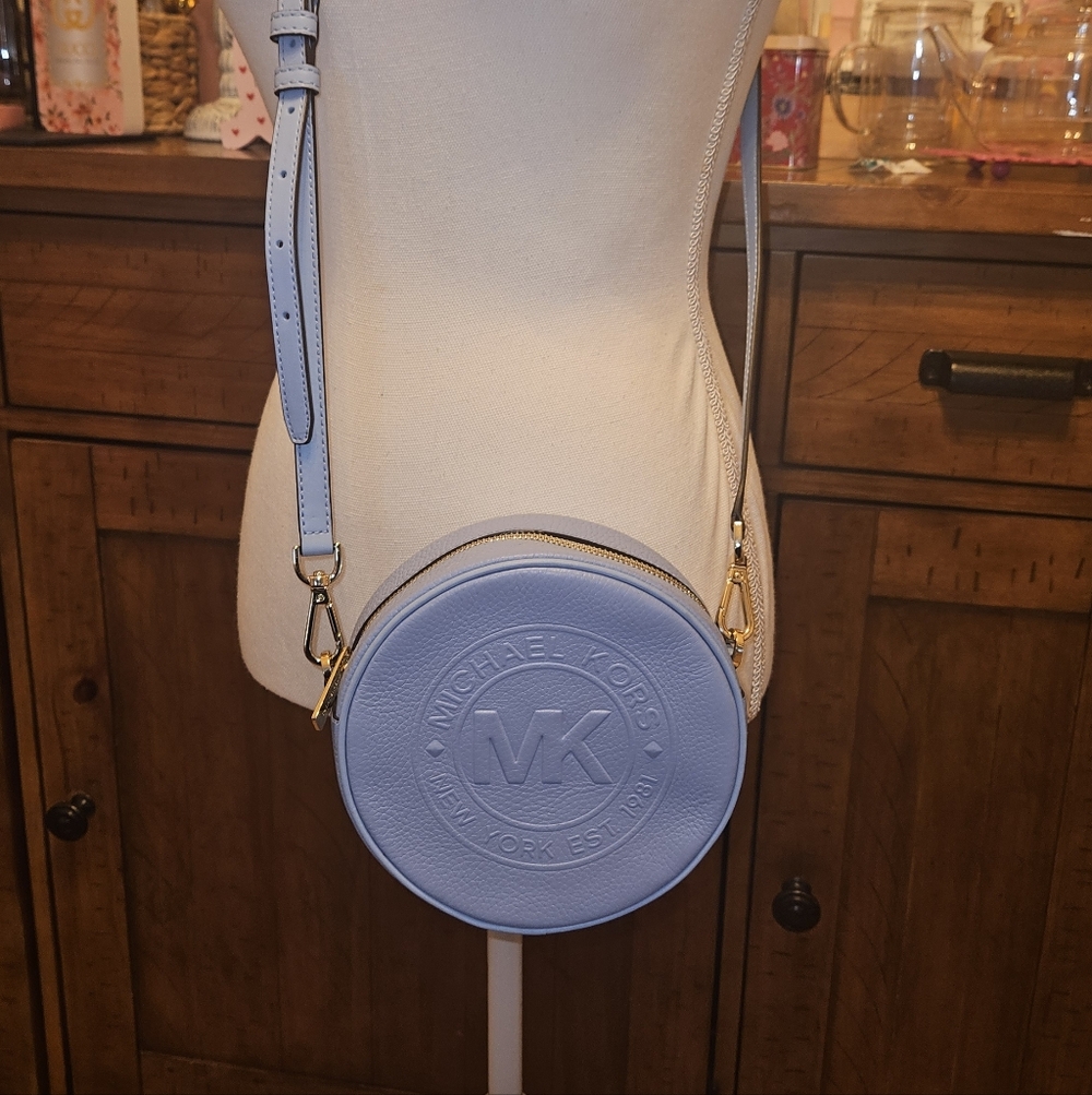 Michael Kors Light Blue Round Crossbody Bag - Picture 3 of 8